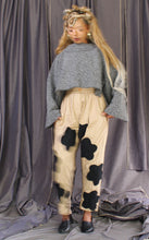 Thursday Pants Daisy Patch