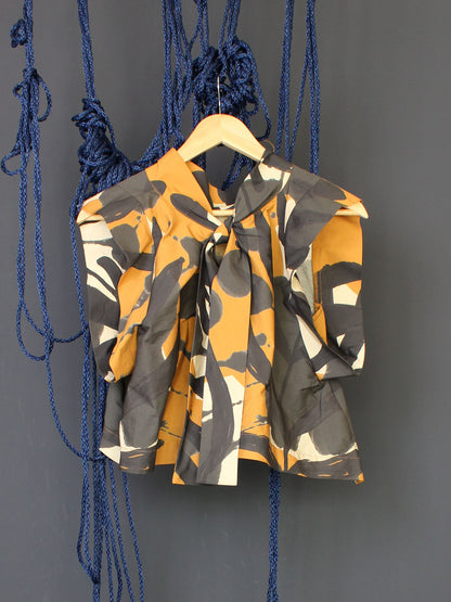 Bow Top Blom Print