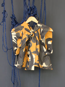 Bow Top Blom Print