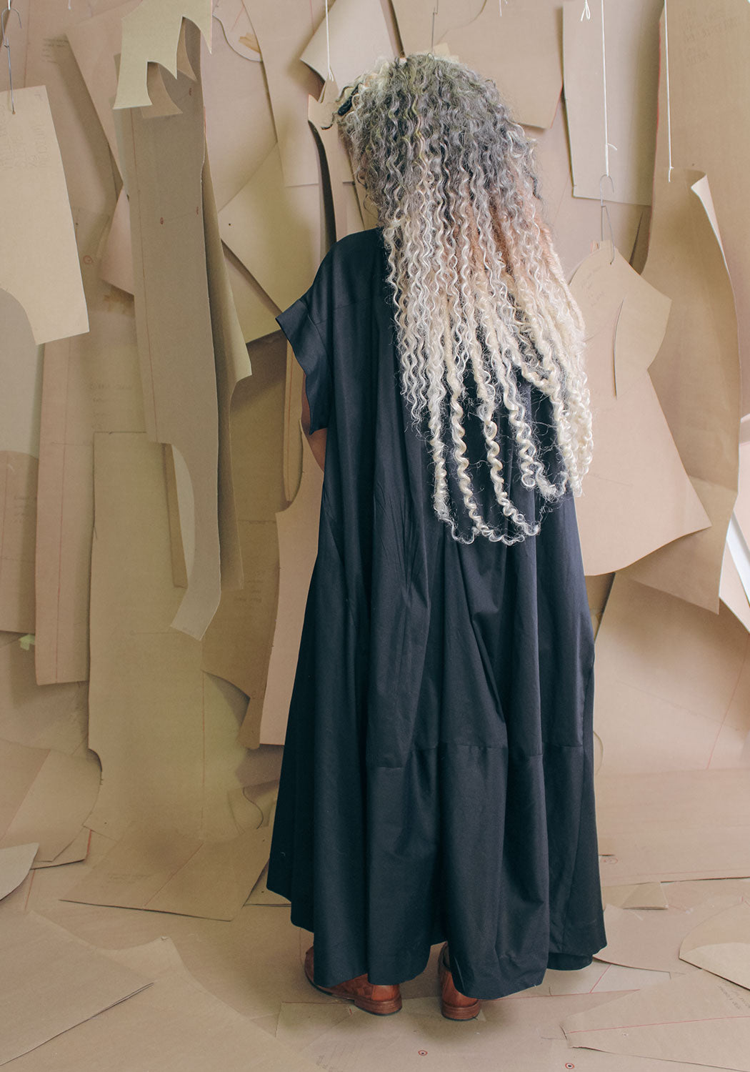 Mantid Dress Black