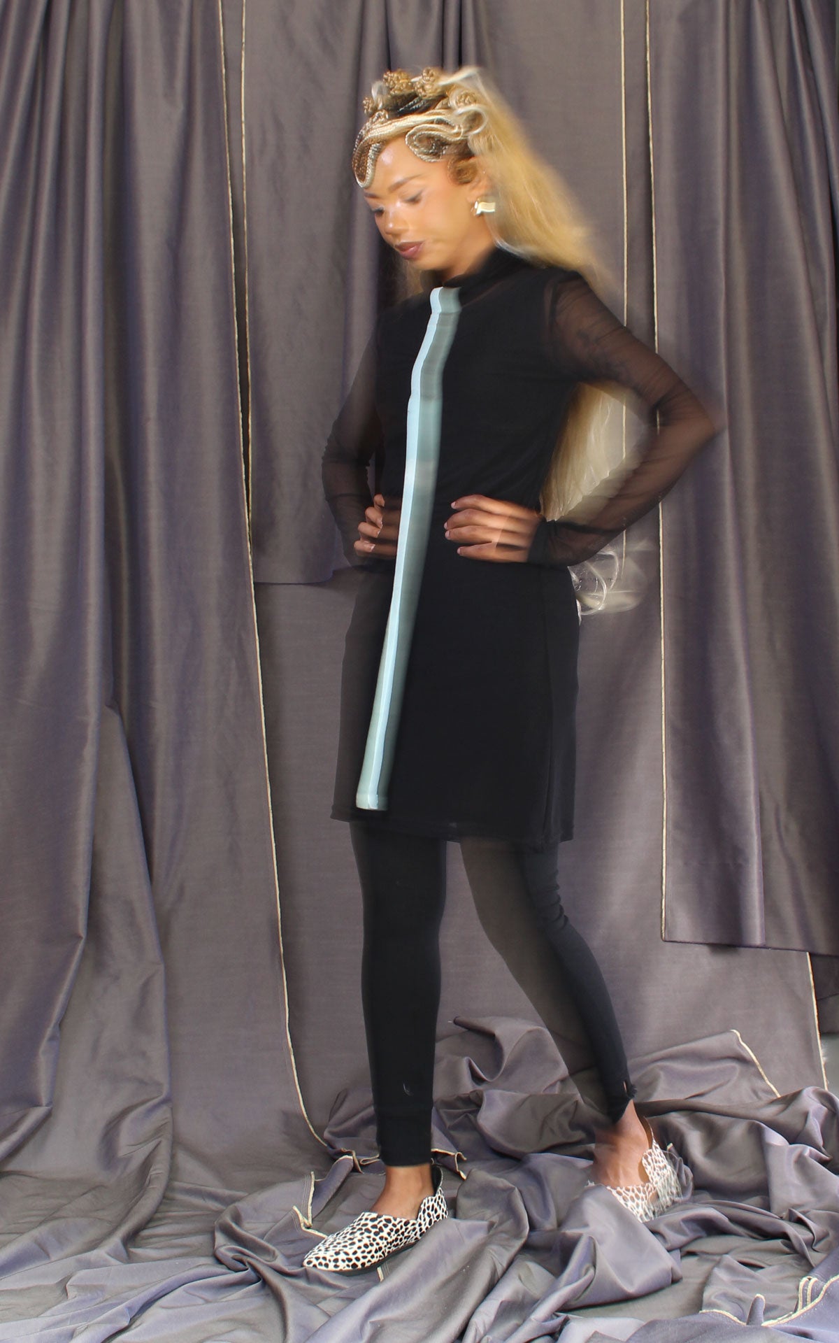 Over Underlay Black